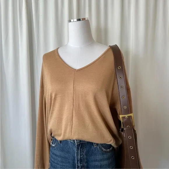 Tan Magaschoni V-neck sweater size XL. - Picture 1 of 6